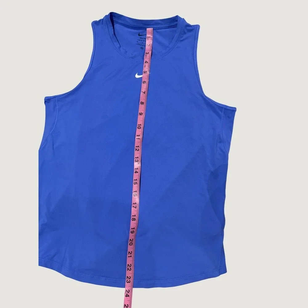 Nike One Dri-FIT Tank Top Sleeveless Women Size Medium  Blue Performance Shirt